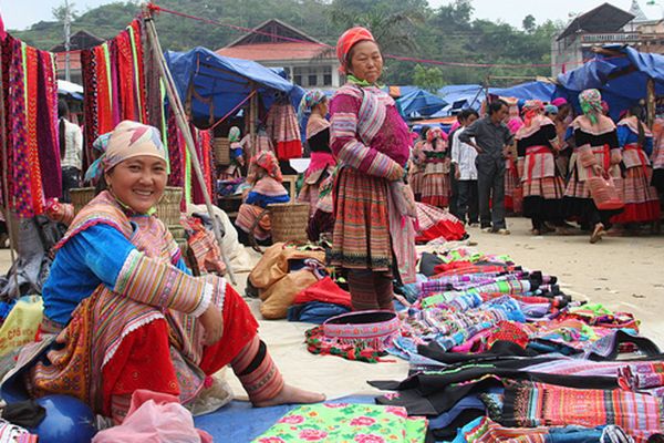 Bac Ha Market